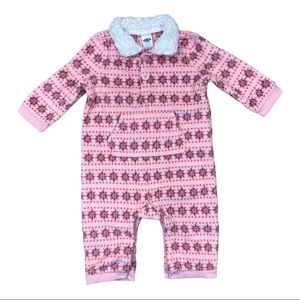 5/$20✨Old Navy winter pink fleece footless onesie